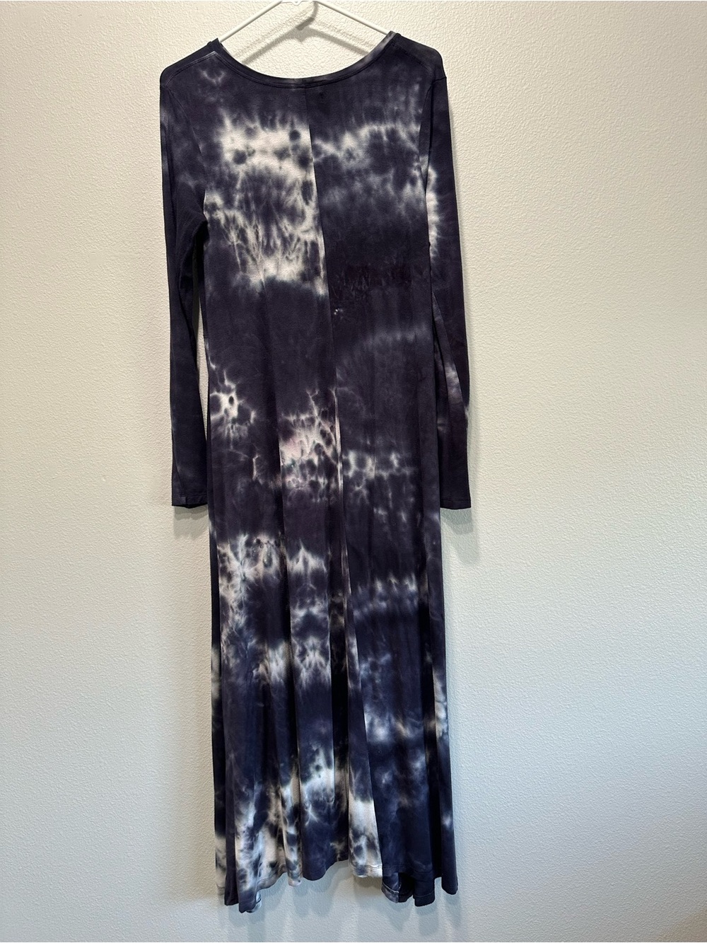 Natural Life Tie-Dye Long Sleeve Maxi Dress - Navy/white,small,pockets,fair cond - Picture 6 of 9